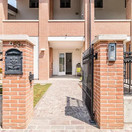 Botanical Boutique Villa *